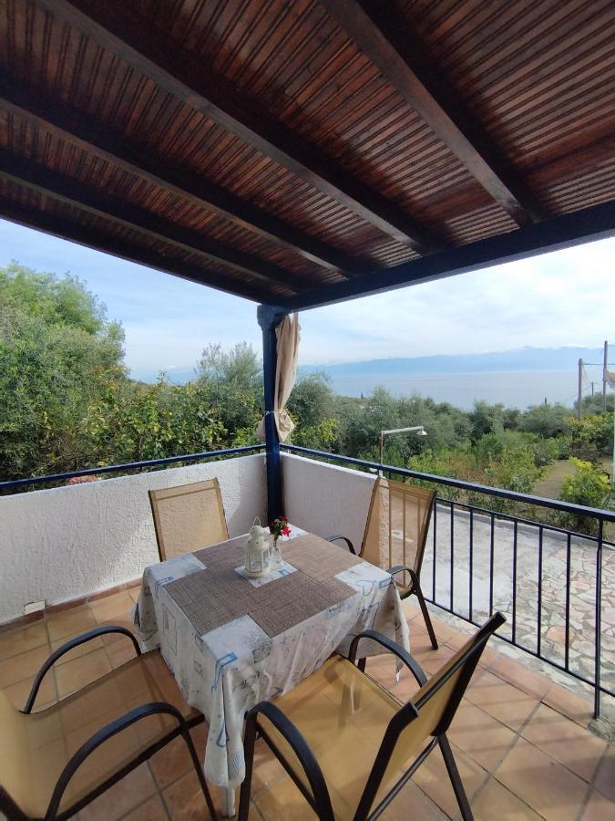 Takis Haikos House Two Minutes Walk To The Beach Peroulia Vounaria Ngoại thất bức ảnh