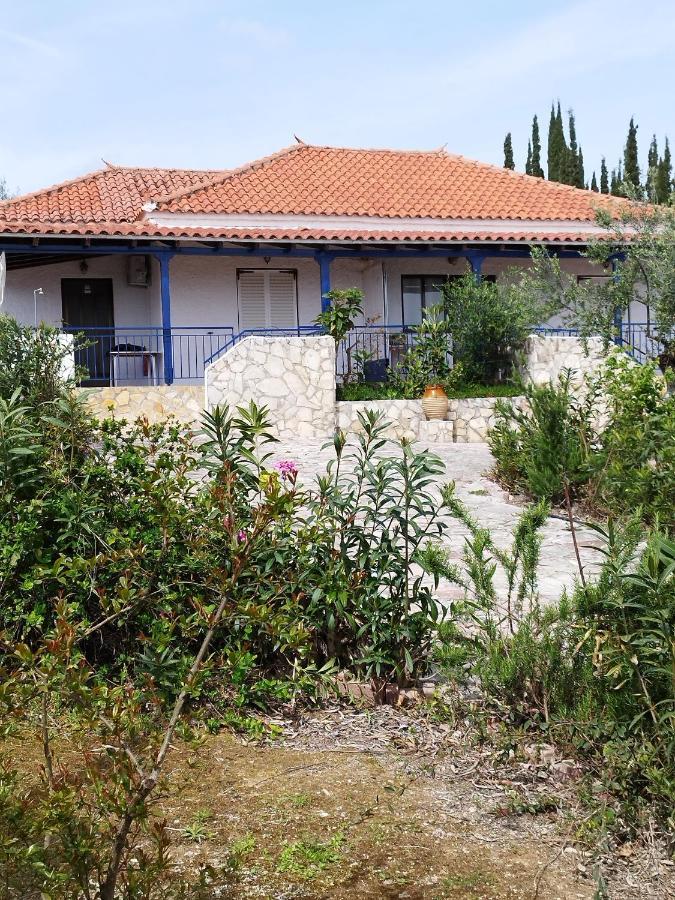 Takis Haikos House Two Minutes Walk To The Beach Peroulia Vounaria Ngoại thất bức ảnh